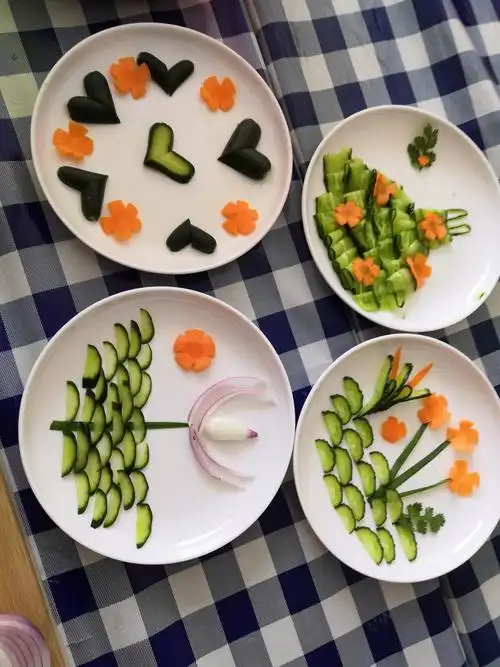 我们的蔬菜拼盘漂亮吧?