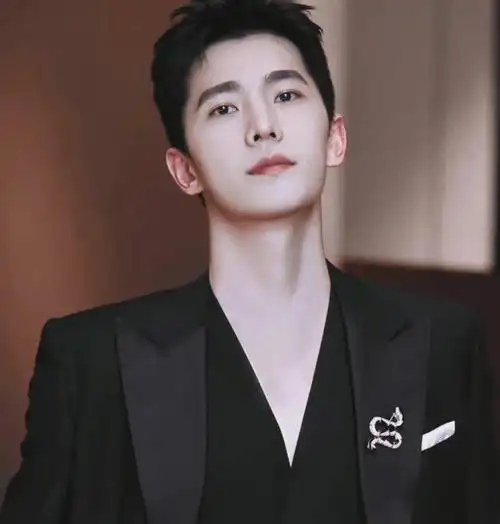 热播,杨洋居然被魏大勋碾压,多段绯闻恋情成谜_感情_外界_宋茜