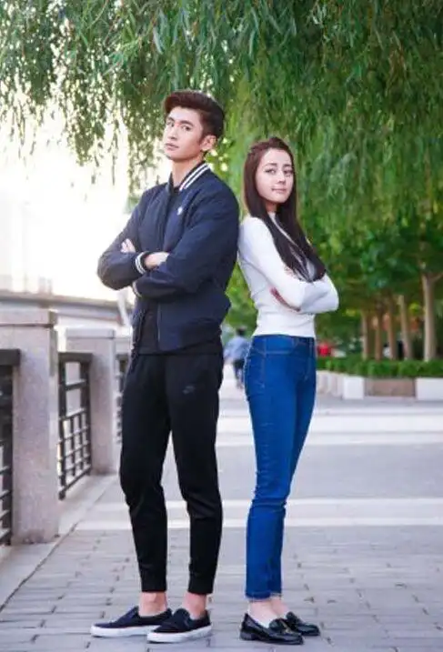 高伟光老婆是谁与迪丽热巴传出恋情让人吃惊