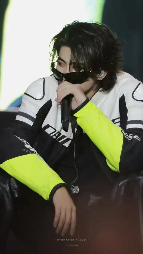 蔡徐坤新歌spotlight##蔡徐坤2023迷巡回演唱会