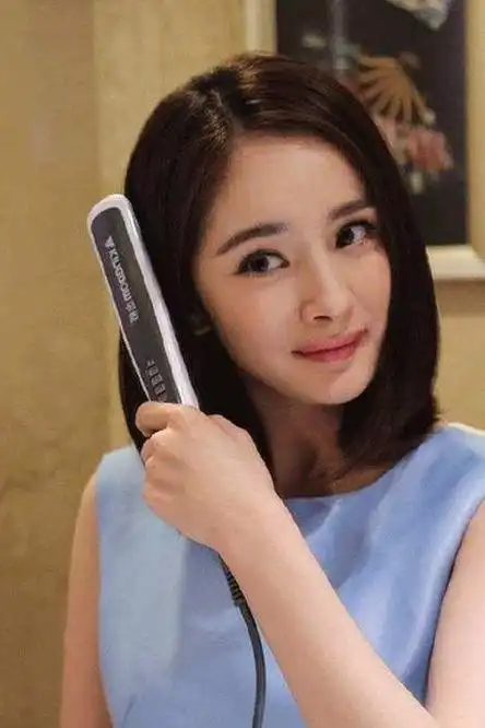 李佳琦推荐的直发梳火了,被称为"平价戴森",杨幂林允都在用 - 114货源