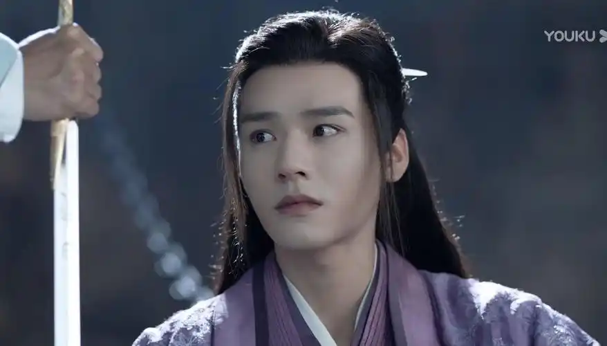 三刷山河令发现周子舒把白衣剑递给温客行不是因为心软