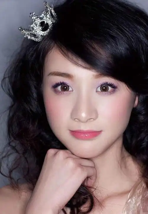 人红是非多章龄之昔日雷人旧照被扒