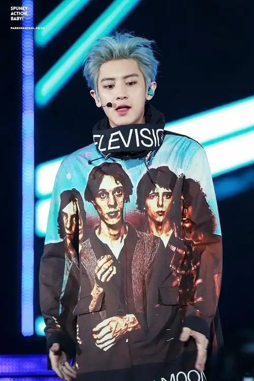 金泰亨 罗渽民 李柱延 gif gif 申留真 gif 崔连准 gif 李帝努 朴志晟