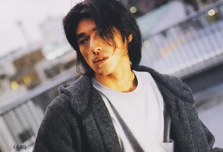 金城武"闪婚"传闻惊爆全网,女当事人亲自辟谣:我们不认识!