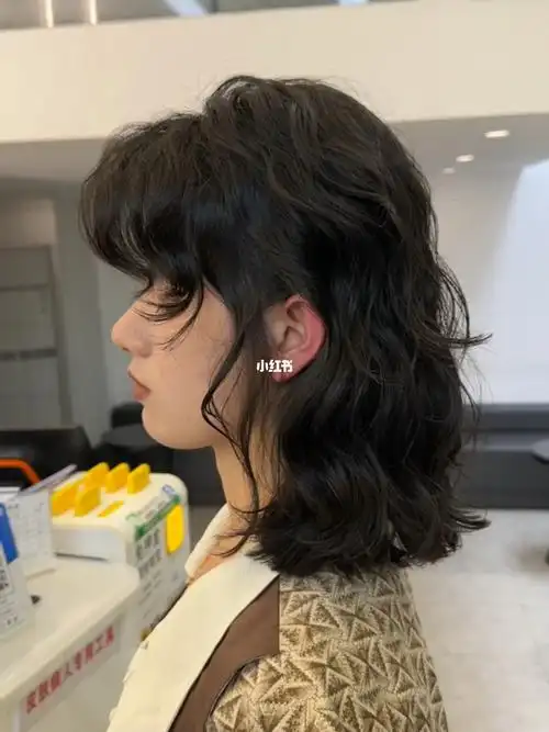 汕头法式烫适合发量少细软塌的发型