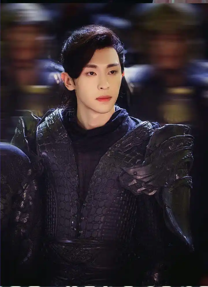 邓伦古装扮相太苏啦可温润可霸气可深情可冷酷