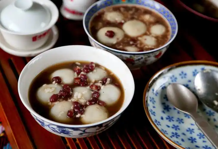 原创庆冬至南方人汤圆这样吃补血补钙黑发飘逸