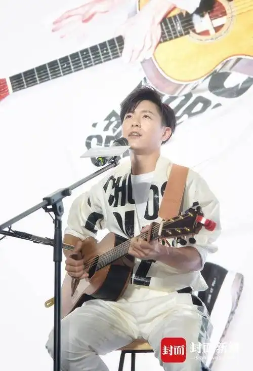 "金曲创作人"韦礼安在蓉启动世界巡演 三十而立的他这样说成长