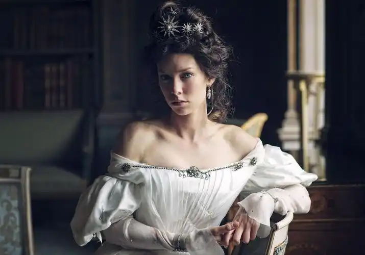 凡妮莎·柯比 vanessa kirby的图片