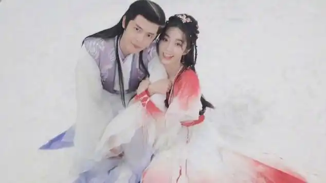 付辛博晒与万鹏合照,网友:颖儿没那么小气吧,剧里他们是cp|八卦|万鹏