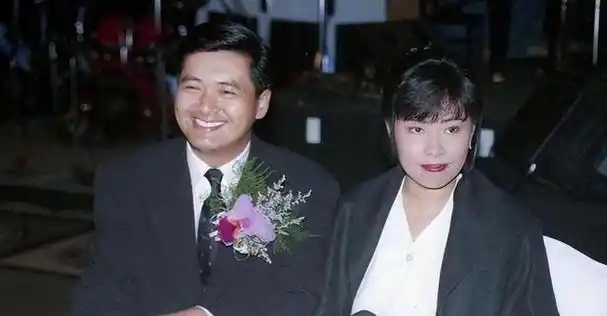 周润发:为陈玉莲自杀,与陈荟莲厮守37年,前妻与孩子成终身遗憾