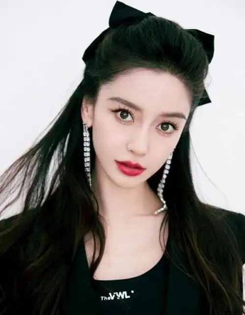 angelababy私下聚会视频流出,暴瘦脸垮气质荡然无存_凤凰网娱乐_凤凰