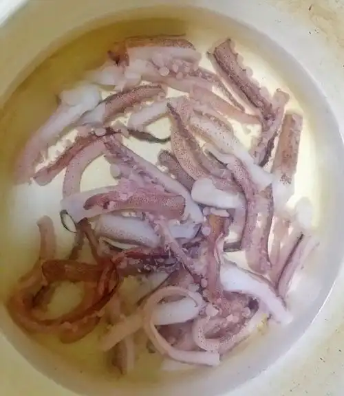 酥炸鱿鱼的做法_菜谱_豆果美食