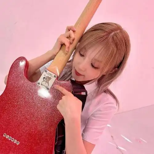 超喜欢的宋雨琦头像