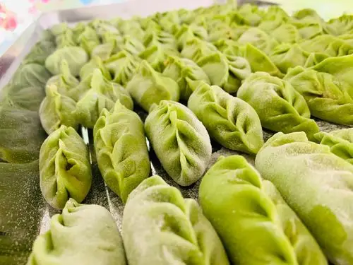 大家共同努力的结果,各式各样的饺子真是让人垂涎欲滴!