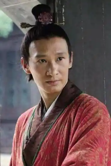 老戏骨王劲松:因傅彪的一句话改变了人生_角色_表演_北京