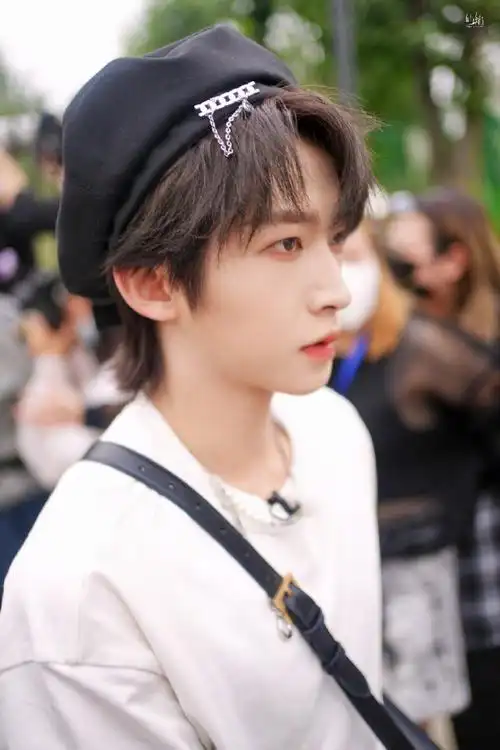 刘宇百变小甜c##刘宇0824生日快乐