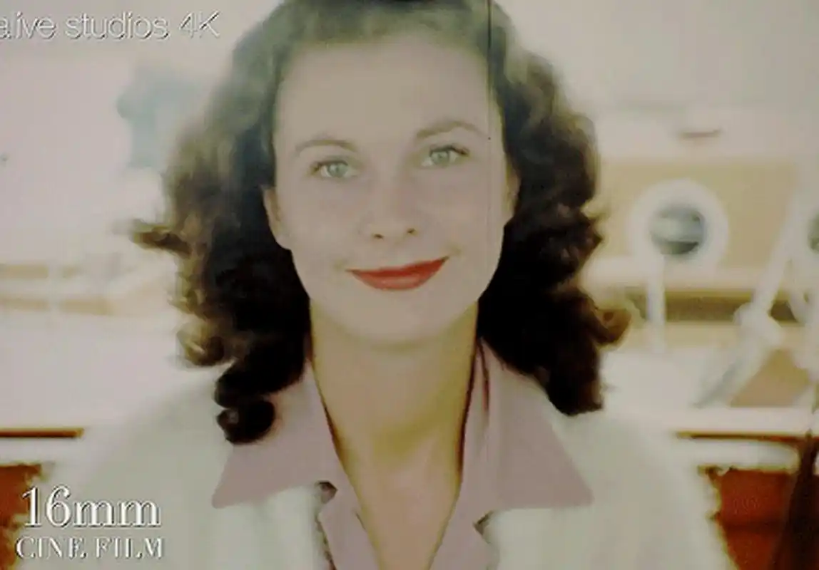 费雯丽在1940年的彩色录像,不愧为全球最美的女子,她有张绝美的面孔