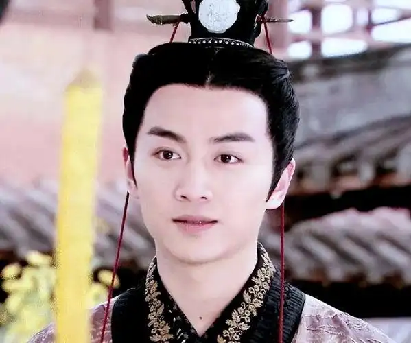 当冰雨火男演员换上古装一个比一个帅气谁戳到你了