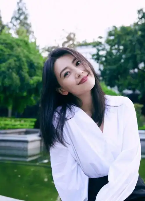 高圆圆是什么行走的夏天##高圆圆把夏天美成限定壁纸