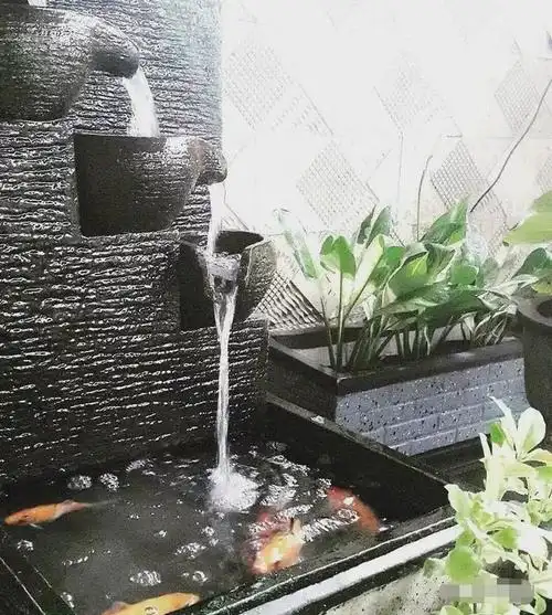 你家小院有没有做个独特的流水墙