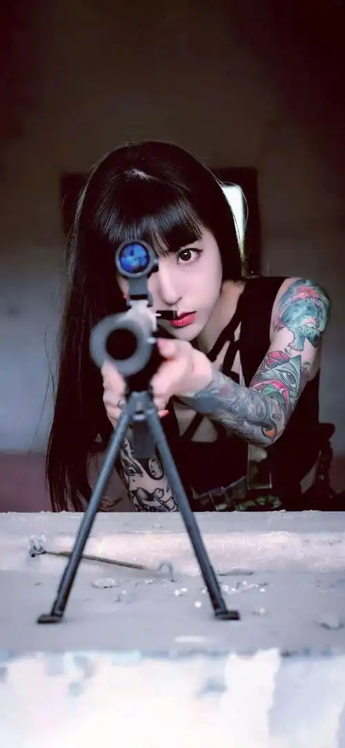 高清iphone全面屏壁纸最全的花臂纹身小姐姐