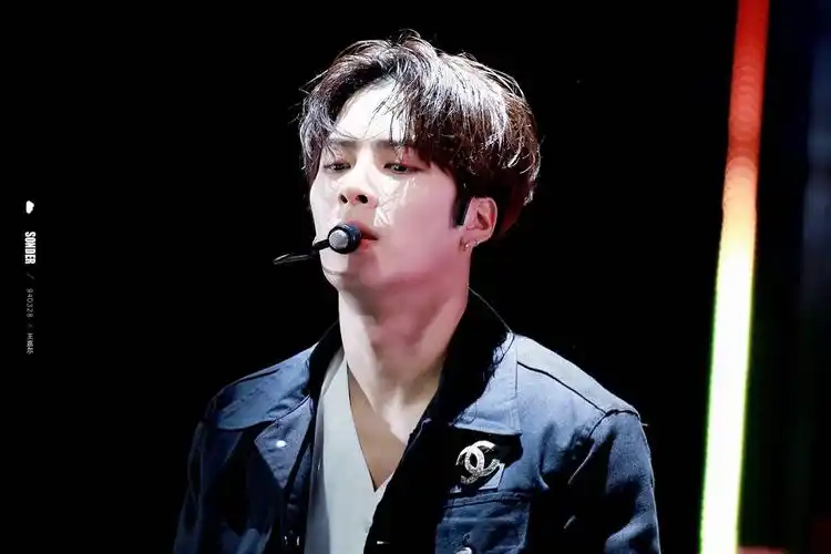 王嘉尔jackson - 堆糖,美图壁纸兴趣社区