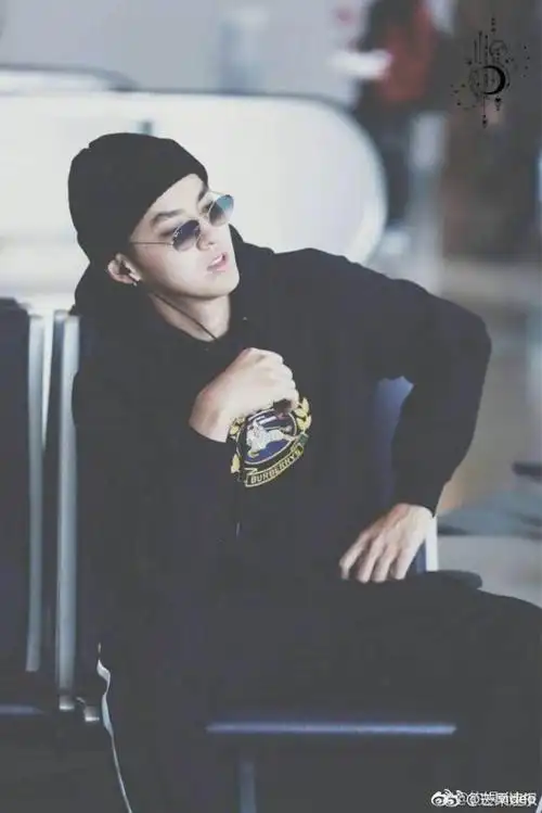 吴亦凡机场旧照