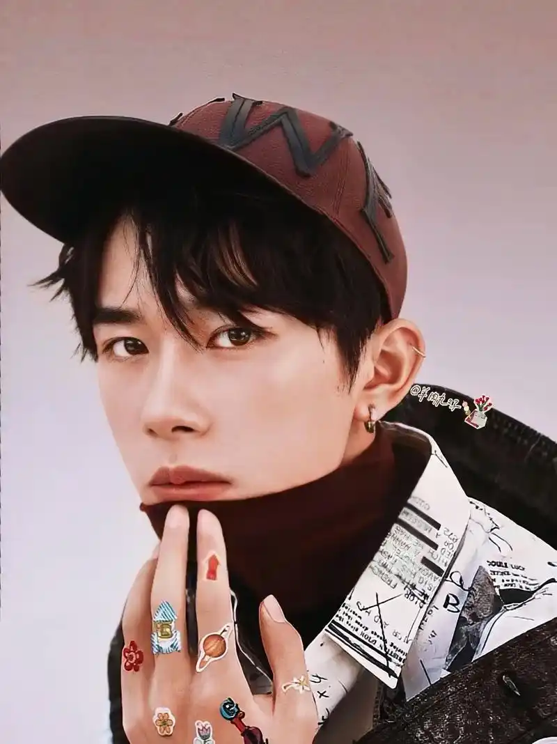 风格不固定,主要看心情90 #易烊千玺 #易烊千玺千纸鹤 # - 抖音