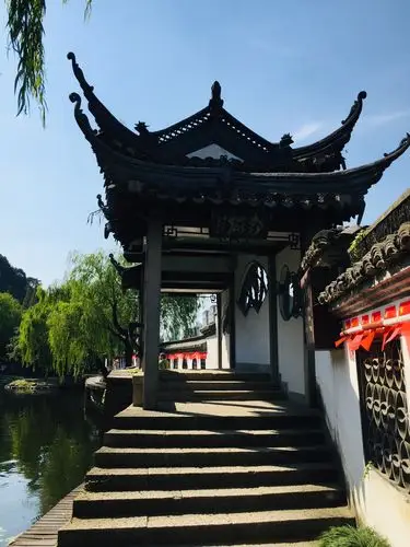 绍兴东湖风景区二