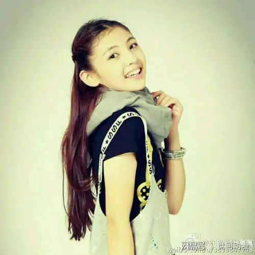 还记得当年被疯狂吐槽的舞法天女三天女嘛