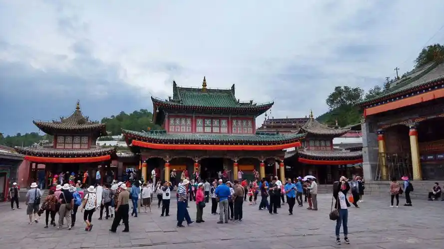 青海名胜塔尔寺游记