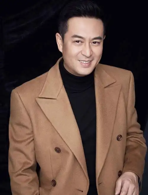 年轻时长相一般,快40岁发现变帅了 许多男明星用自己的经历向人们证实