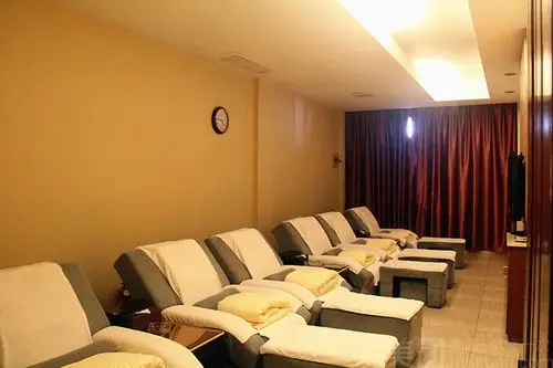 休闲娱乐团购 足疗按摩 大桶足浴养生会所  最高价值: 108美团价