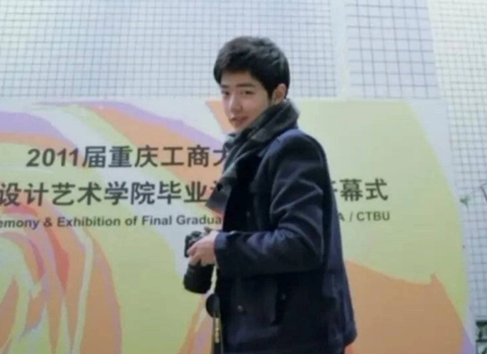 原创肖战自曝绝不是校草粉丝扒出大学旧照网友我信你个鬼