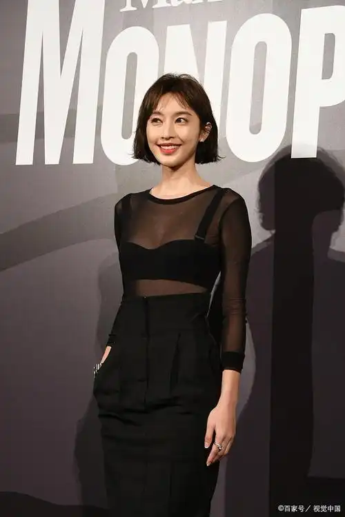 38岁张俪才是真尤物啊这身材谁顶得住