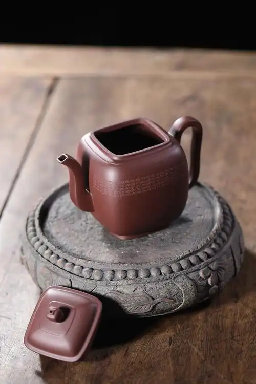 张伟军紫砂壶作品 四方宫灯壶 原矿底槽清 300cc 高级工艺美术师 张伟