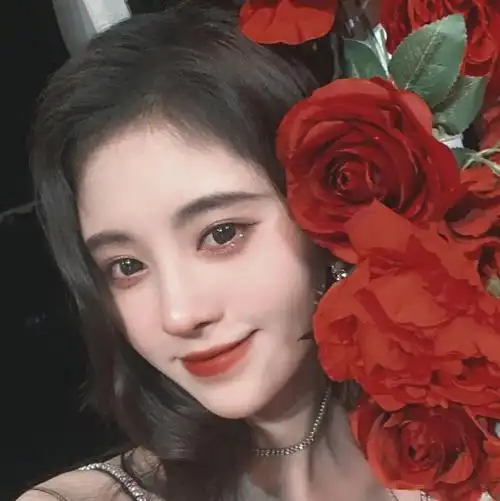 可亓.鞠婧祎头像@佛系追星