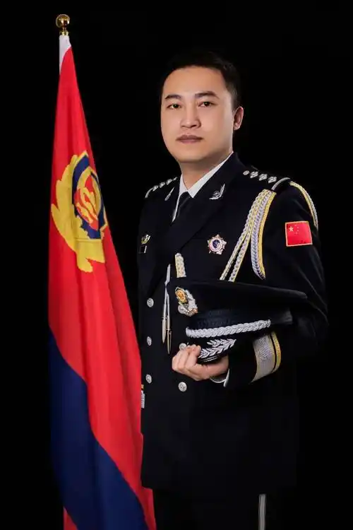 怒江公安最美警礼服照片合集来啦_英姿_荣耀_警服