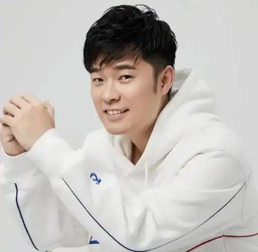 陈赫自爆上学时是"校草",本以为说着玩,看到旧照:是心动啊