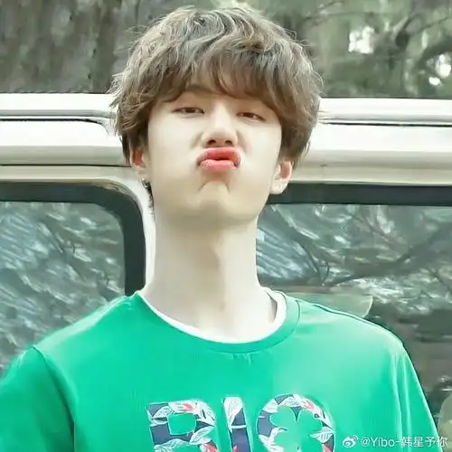 瞧我这暴脾气,你抱一下就好了@uniq-王一博