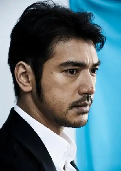 图金城武肌肉大增照曝光网友跪求别再胖下去了