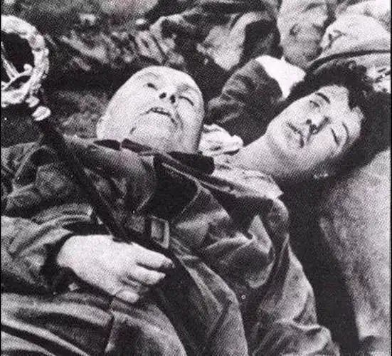 死后的尸体还需要尊严吗揭秘墨索里尼情妇被处决辱尸事件