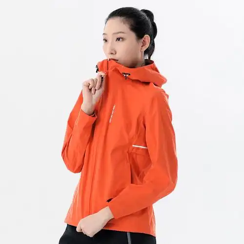 探路者户外单层冲锋衣春夏季薄款女士防风防水登山徒步冲锋衣轻便外套