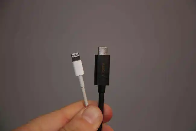 苹果充电器将实行统一端口,要求3年内必完成!|数据线|手机|耳机_网易