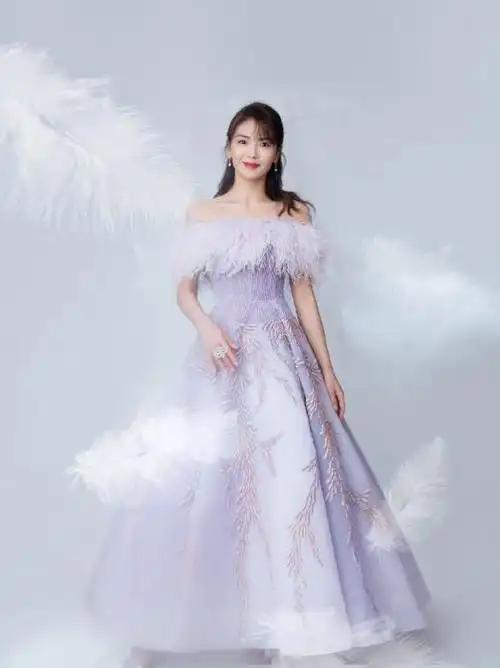 铁在烧.刘涛旗袍._刘涛演的谍战剧_刘涛旗袍电视剧照片