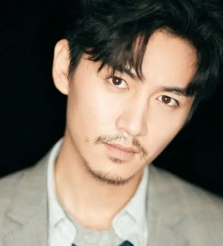 盘点娱乐圈小鲜肉的胡须照,论男星留胡子哪家强,谁最有男人味?