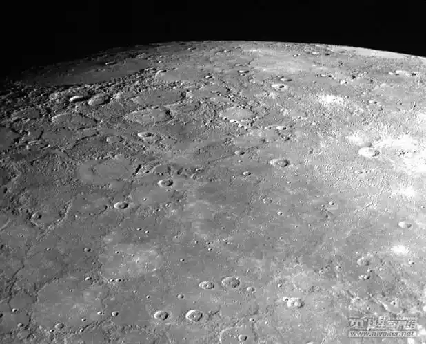 nasa在水星发现固态水和有机物