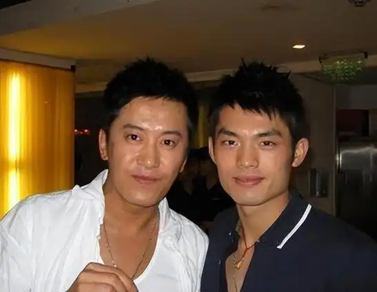 如果说这次抢劫事件被污名化是他无辜遭受冤屈的话,那么接下来的事情